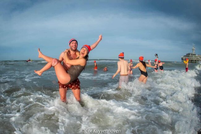 Unox nieuwjaarsduik 2023 in Scheveningen