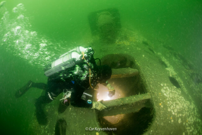 Duiker-wrak-HMS E26-Noordzee