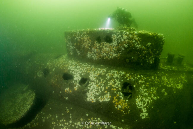 Engelse onderzeeer-HMS E26-eerste wereld oorlog-duiker
